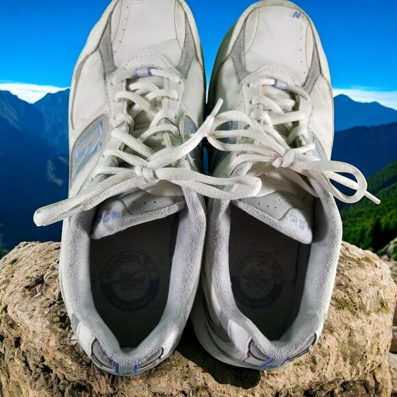 New Balance 490 Women's Size 9 White Athletic Running Shoes 11557 - Picture 6 of 8